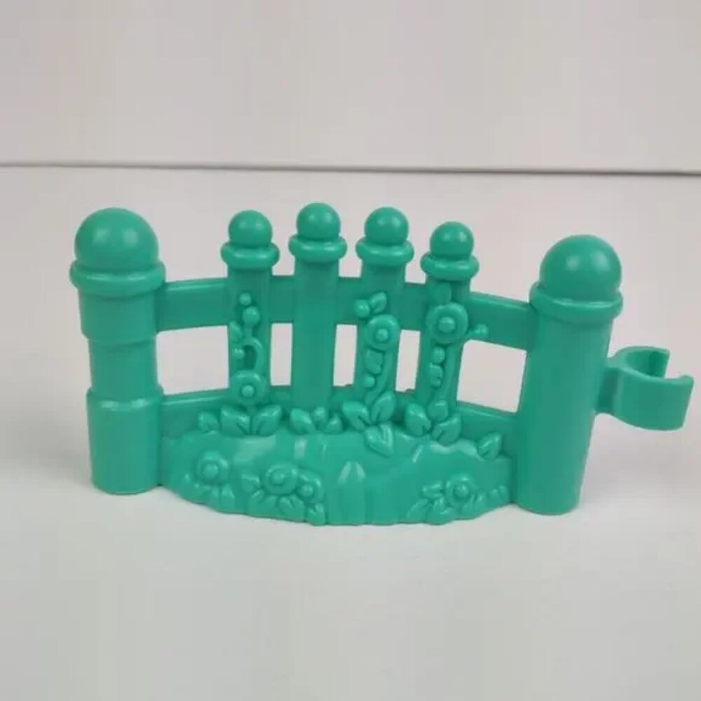 FISHER PRICE Little People Playtime Pals Sweet Sounds Home One Fence Piece